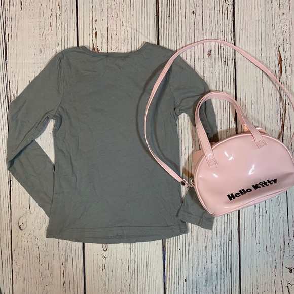 Hello Kitty Tee and Bag - Picture 4 of 4